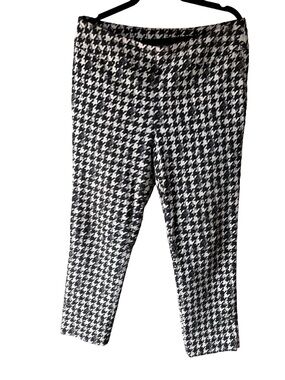 Up! Classic Houndstooth Black & White Trousers